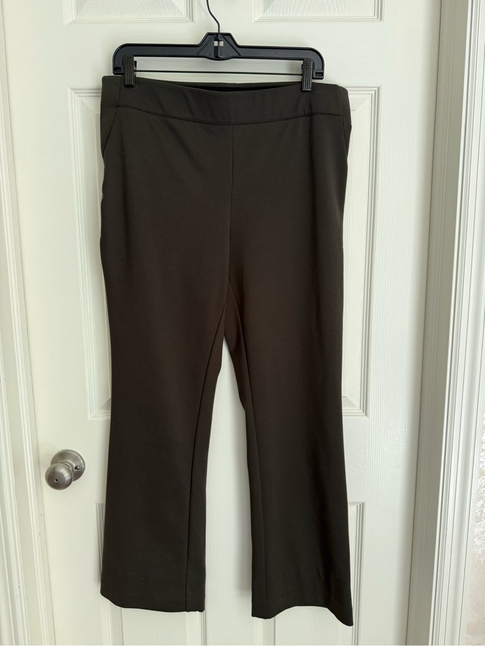Vera Wang dark olive/gray Boot Cut Pull-On Pants
